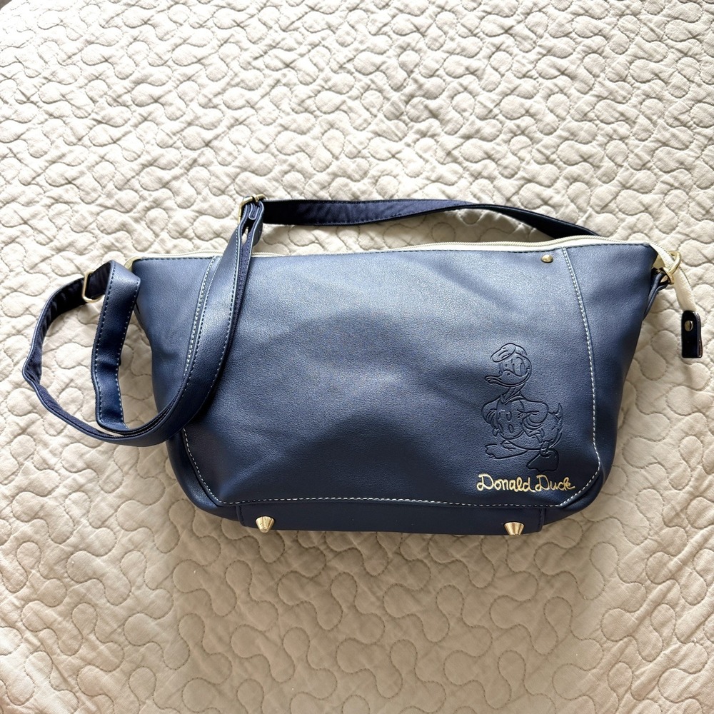 Disney Donald Duck Convertible Shoulder Crossbody Bag Navy Faux Leather Purse - Picture 6 of 16